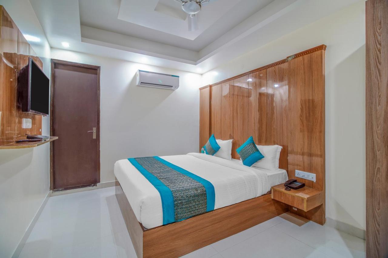 Hotel Classic Paradise نيودلهي المظهر الخارجي الصورة